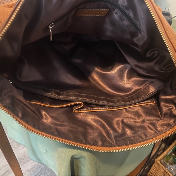 Kattee Soft Genuine Leather Purse/ Handbag.   Excellent Condition. - Picture 2 of 9